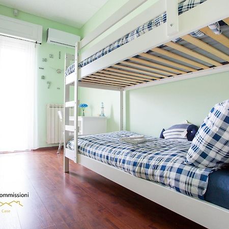 Palm Beach House - Vista Mare Montesilvano Marina Kültér fotó
